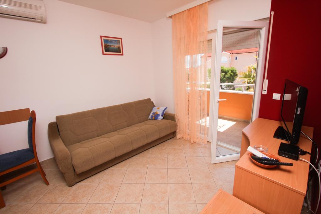 Apartments Spirito Rogoznica  Exterior foto